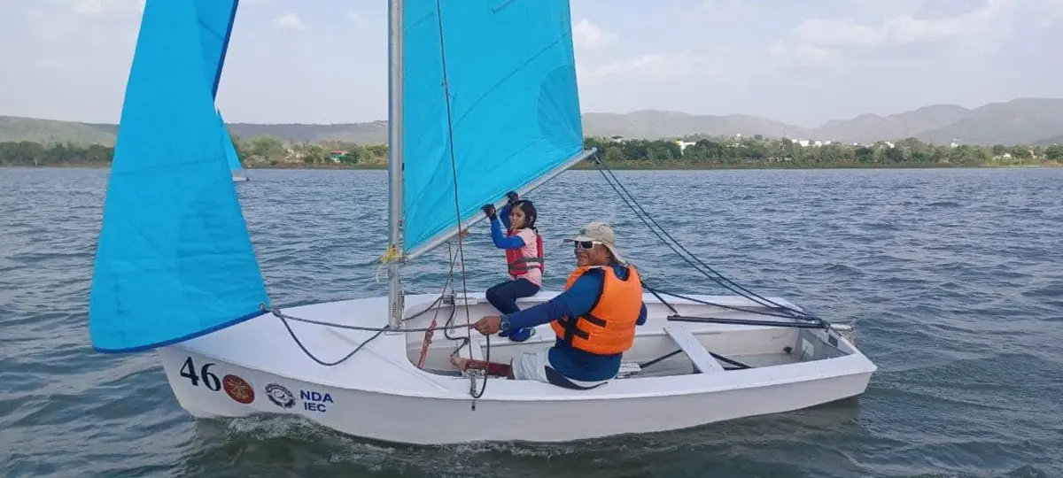 Mumbai Meridians team at ISL 2026 race day Umiam Lake
